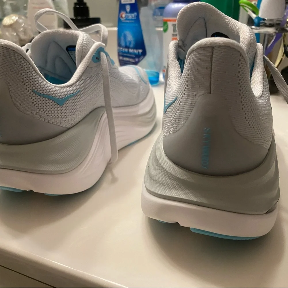 Hoka Women’s Skyward X Gray Blue Size 6 (6D) - Used 27 mi, Like New. $75 Floor - Picture 6 of 16